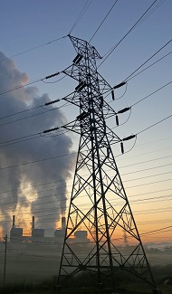 Image of a power plant producing air pollution.